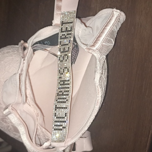 Victoria Secret Very Sexy Pink Lace Bling Straps Push-up Bra Size 36C - Picture 6 of 11